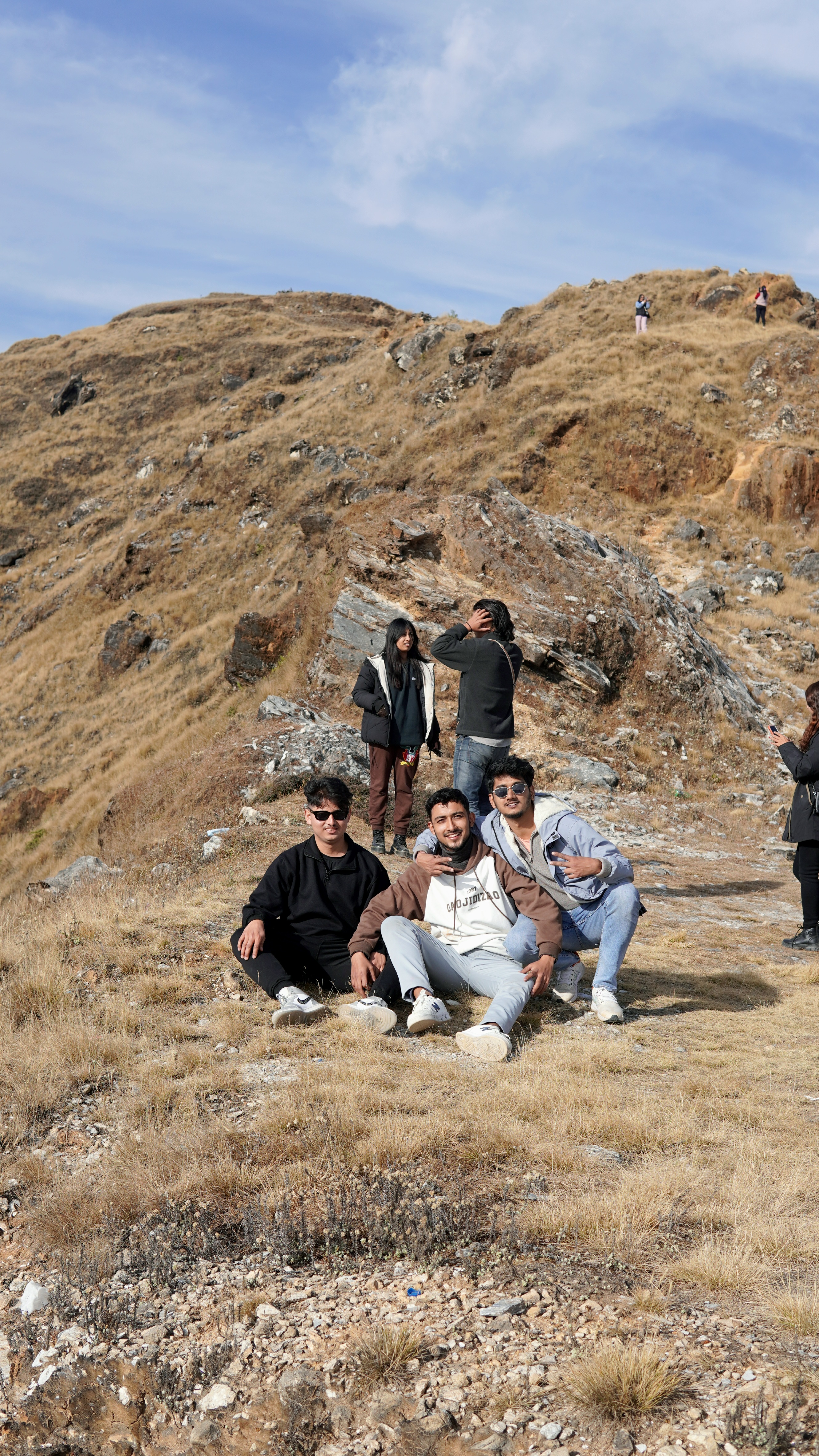 Break Up gara trekking jau